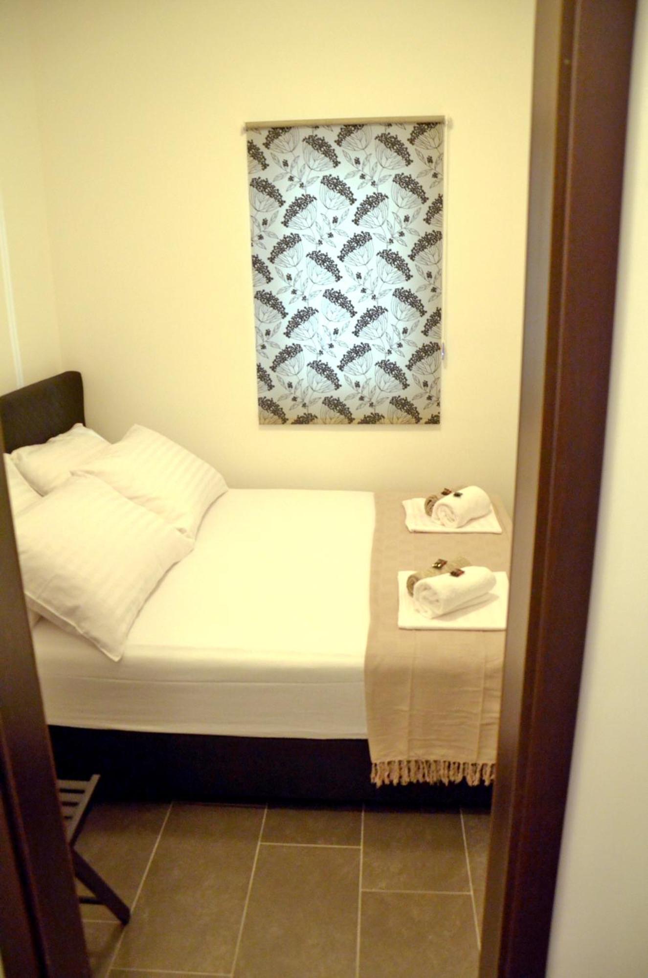 Lozna Residence Postira Luaran gambar